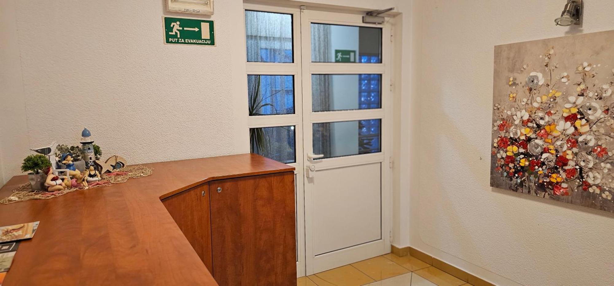 Sobe/Rooms Riva 扎达尔 外观 照片