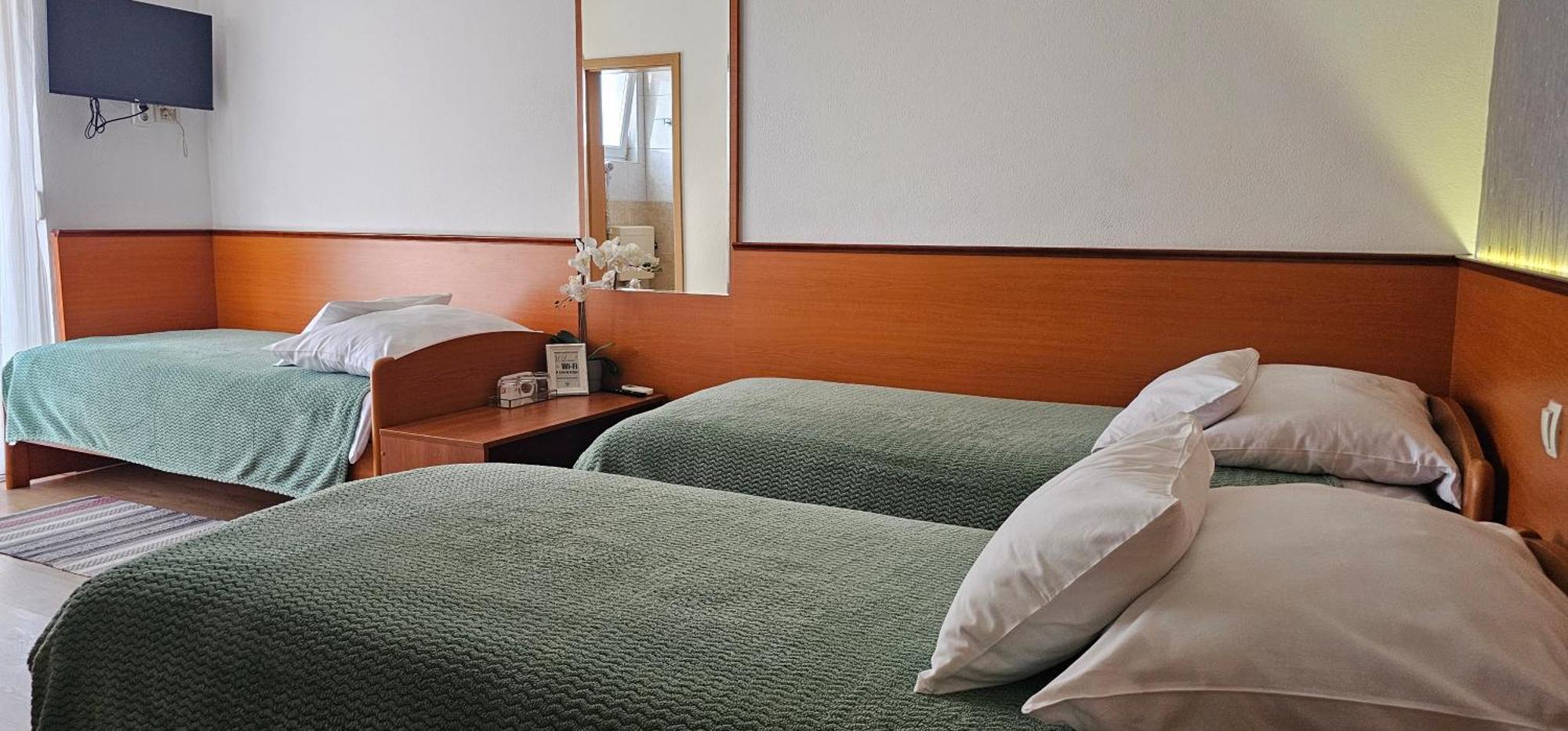 Sobe/Rooms Riva 扎达尔 外观 照片