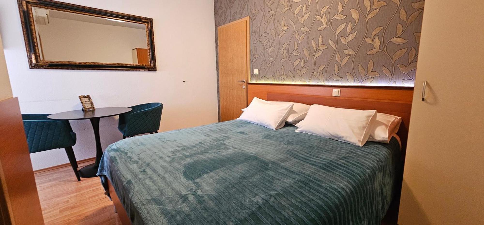 Sobe/Rooms Riva 扎达尔 外观 照片